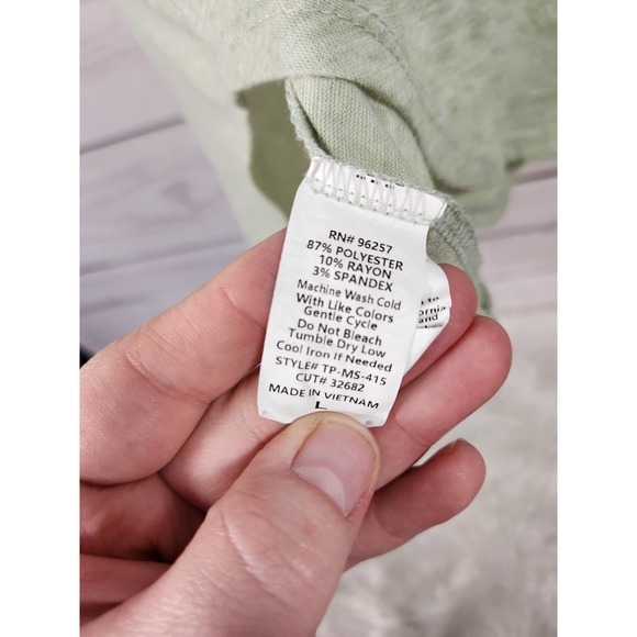 PerSeption Concept Womens Green V-Neck Sleeveless Button Front Blouse Size Large - Picture 4 of 6